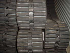TL130 Rubber Tracks - picture0' - Click to enlarge
