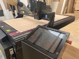 Tekcel CNC Router (upgraded to our new Gen III controller) - picture0' - Click to enlarge