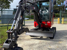 NEW UHI UME28,  2.8 TON MINI EXCAVATOR (WA ONLY) - picture0' - Click to enlarge