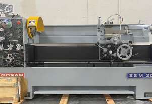 Gosan SSM 2060 Metal Lathe (Spindle bore 86mm) 1500mm Distance between centres
