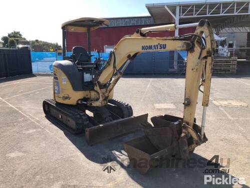 Komatsu PC30MR