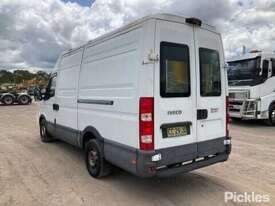 2011 Iveco Daily 35S14 - picture2' - Click to enlarge