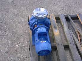 KSB electric water pump - picture1' - Click to enlarge