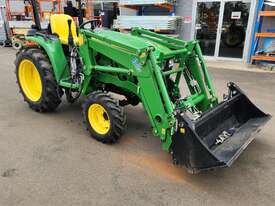 2021 JOHN DEERE 3038E Tractor & Loader - picture0' - Click to enlarge