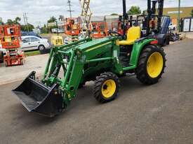 2021 JOHN DEERE 3038E Tractor & Loader - picture1' - Click to enlarge