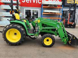 2021 JOHN DEERE 3038E Tractor & Loader - picture2' - Click to enlarge