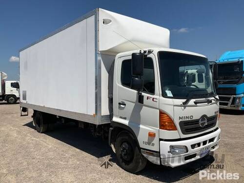 Used Hino 2012 Hino FC7J 500 Water Trucks in , - Listed on Machines4u