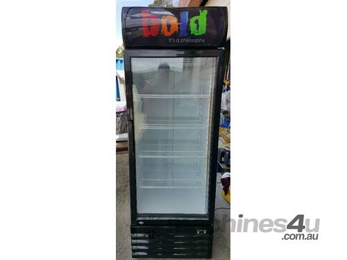 UPRIGHT SHOP DISPLAY FRIDGE