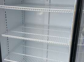 UPRIGHT SHOP DISPLAY FRIDGE - picture2' - Click to enlarge