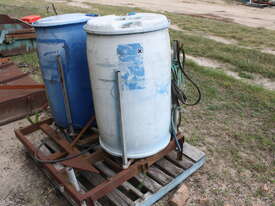 Spray Tank 400L 3PL PTO - picture1' - Click to enlarge