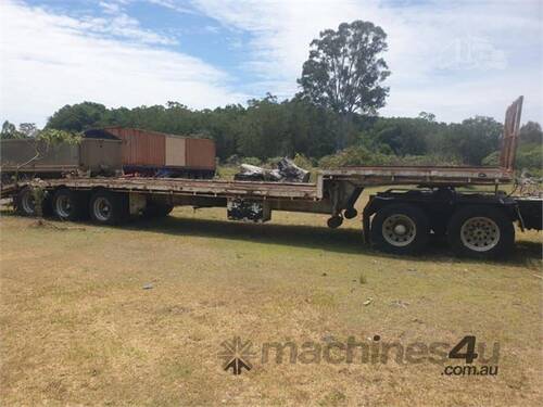 1900 CUSTOM BUILT DROP DECK TRAILER