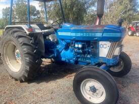 Ford 4610 Tractor - picture0' - Click to enlarge