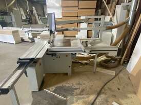 Sliding Table Panel Saw - picture1' - Click to enlarge