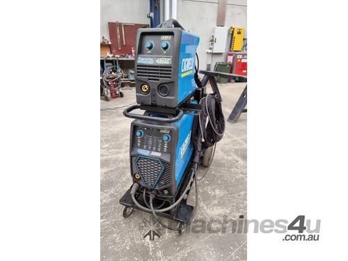 Cigweld Transmig 355i welder