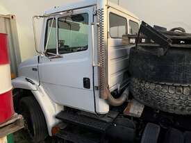 1994 Freightliner FL80 6x4 cab chassis (Wreck)  - picture0' - Click to enlarge