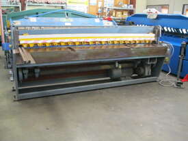 Steelmaster 2500mm x 3mm Guillotine - picture0' - Click to enlarge