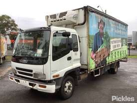 2004 Isuzu FRR550 - picture0' - Click to enlarge