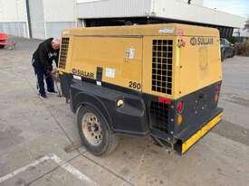 Sullair 260DPQ Air Compressor - picture0' - Click to enlarge