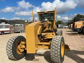 CAT 12H Grader (great condition) - picture0' - Click to enlarge