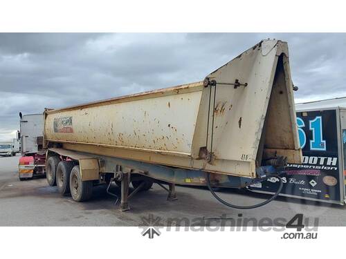 Howard Porter Tri Axle