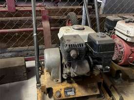 Plate Compactor - Wacker Model V P H 70 -Petrol Motor  - picture0' - Click to enlarge