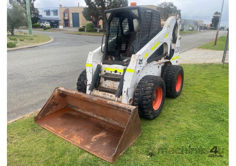 Used 2009 Bobcat Skid Steer Bobcat S250 4515 hours 2009 Joy Stick