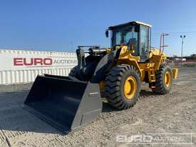 Volvo L105 Wheeled Loader - picture0' - Click to enlarge