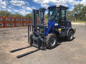 APACHE RT30 ROUGH TERRAIN FORKLIFT - picture0' - Click to enlarge