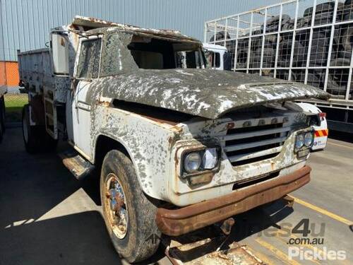 Dodge Crew Cab Tipper