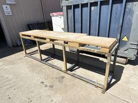 Fabricated Steel Work Bench - picture0' - Click to enlarge