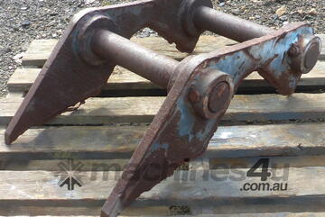 12-21 ton (70mm pin) Excavator Headstock Hitch Mounting Plate