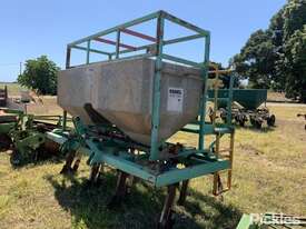 Bonel Ag 3PL air seeder. Age and operational condition unknown. For further info contact Aaron Wilso - picture0' - Click to enlarge