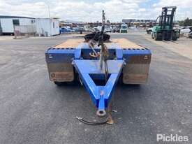 2022 AAA Trailers Tri Axle Converter Dolly - picture0' - Click to enlarge