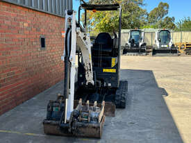 Bobcat E20 Mini Excavator - picture1' - Click to enlarge