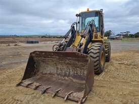 Caterpillar IT28F Wheel Loader - picture1' - Click to enlarge