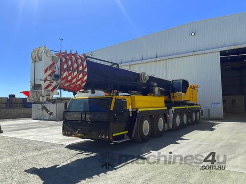 caption 2011 Leibherr LTM 1250-6.1