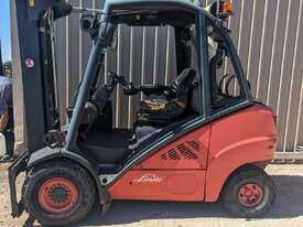 2008 LINDE 3.5T LPG Forklift with *  3000 hours * - picture0' - Click to enlarge