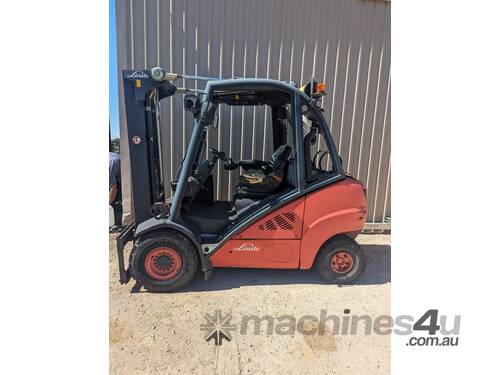 2008 LINDE 3.5T LPG Forklift with *  3000 hours *