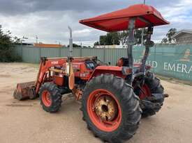 2002 KUBOTA MX5000 TRACTOR - picture2' - Click to enlarge