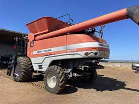 2009 MASSEY FERGUSON 9895 COMBINE HARVESTER - picture2' - Click to enlarge