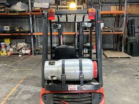 Linde Forklift LPG - picture2' - Click to enlarge