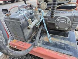 Spitwater Pressure Washer - picture2' - Click to enlarge