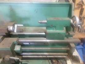 Hafco Metal Lathe - picture1' - Click to enlarge