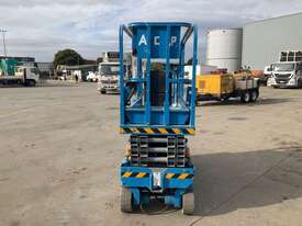 2009 Genie GS-1932 Scissor Lift (Electric) - picture0' - Click to enlarge