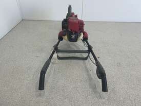 Honda Atom Edger 561 (Ex Council) - picture1' - Click to enlarge