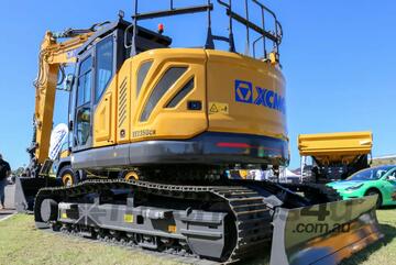 XCMG XE235UCR 27 ton Excavator