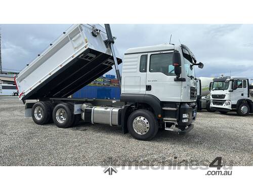 ADS - SINO SITRAK 2024 TIPPER G7 6X4