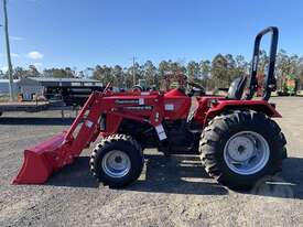 Mahindra 4025 MFWD - picture2' - Click to enlarge