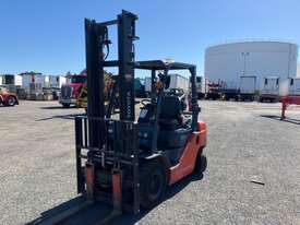 2020 Toyota 32-8FG25 Forklift - picture1' - Click to enlarge