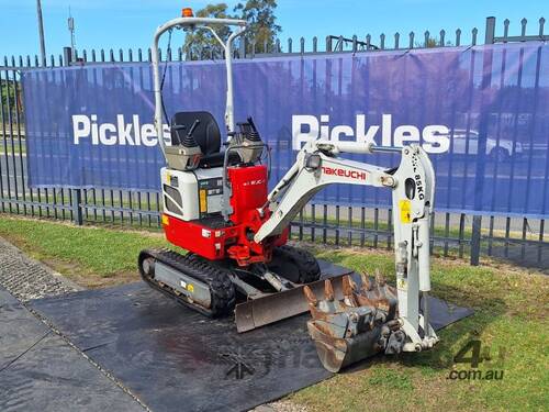 2021 Takeuchi TB210R Mini Excavator (Rubber Track)